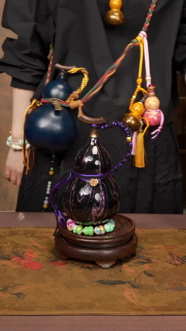 23--高端工艺大漆酒葫芦--138