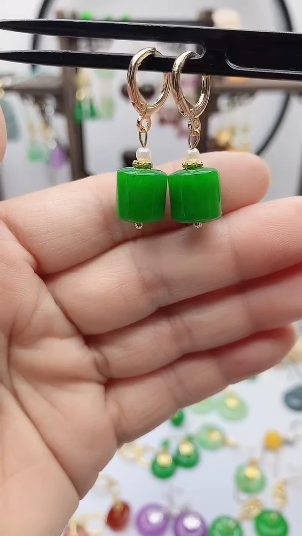 14K金镶嵌石英质玉（非洲翠）耳饰205