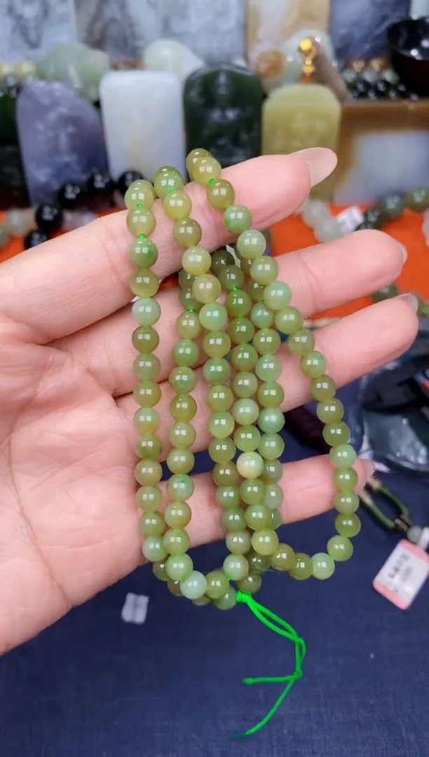 颈饰未镶嵌和田玉和田玉