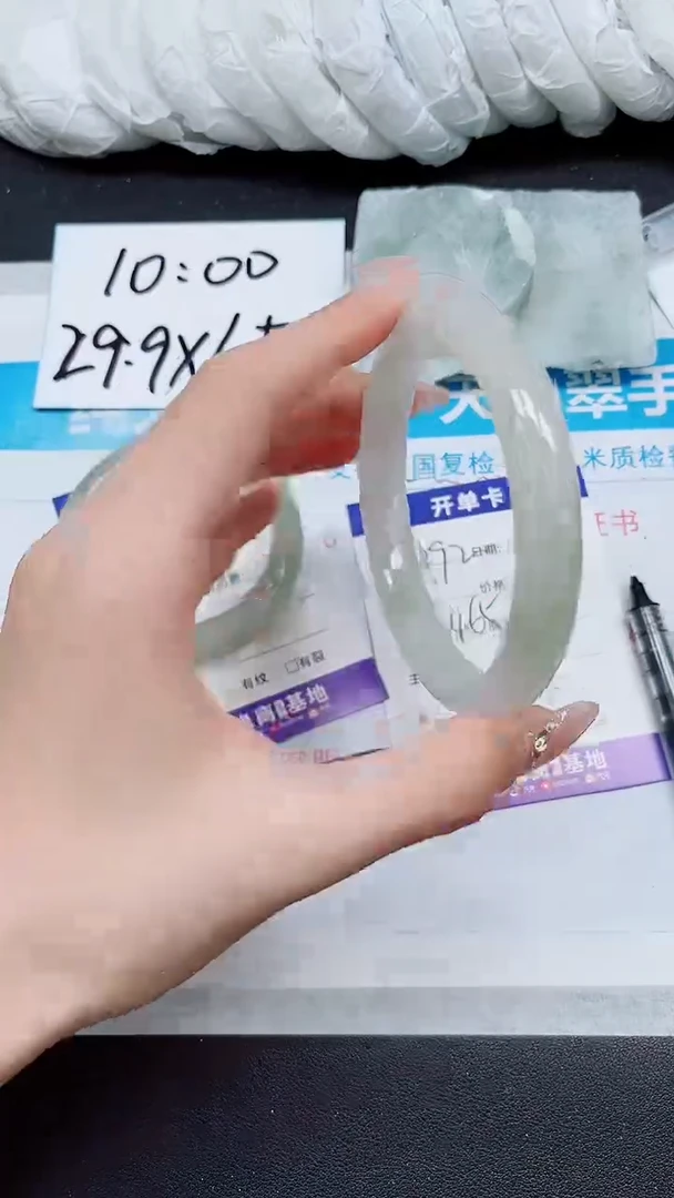 【闪购商品】石英质玉手镯未镶嵌A292-64*65