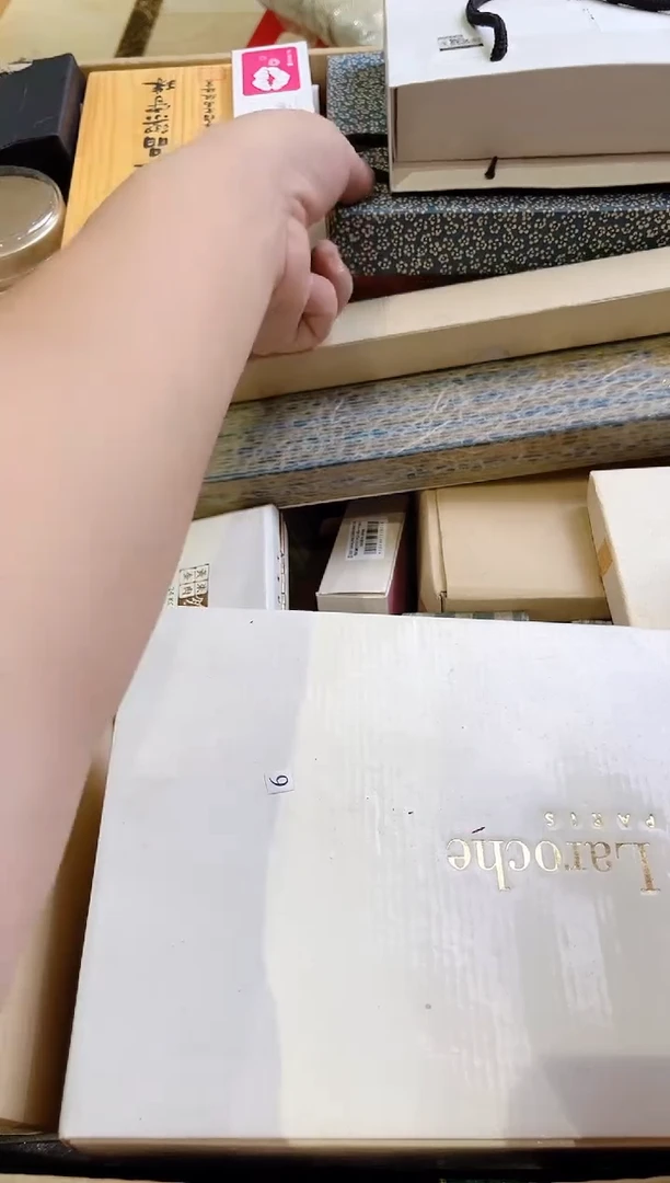 瓷片吉****房112彩彩彩彩彩彩彩彩彩彩