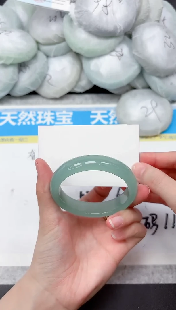 未镶嵌手镯石英质玉36-54.5