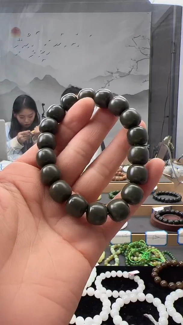 未镶嵌手链和田玉12