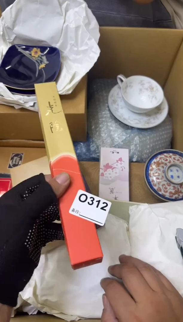 瓷片V****t中古商品谨慎参拍312