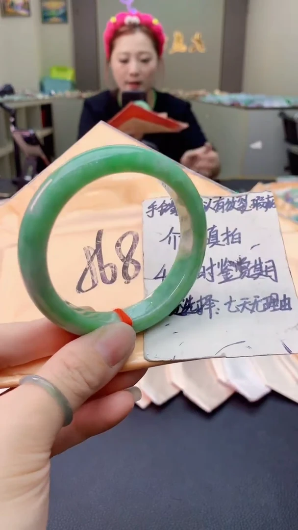 翡翠手镯未镶嵌0834955619