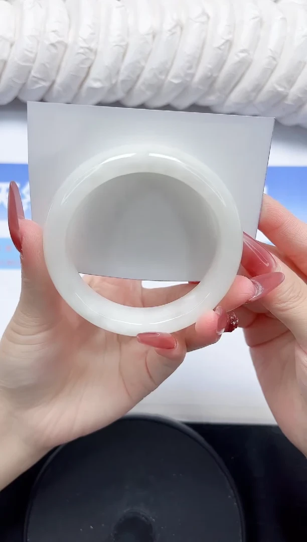 石英质玉手镯未镶嵌23-53