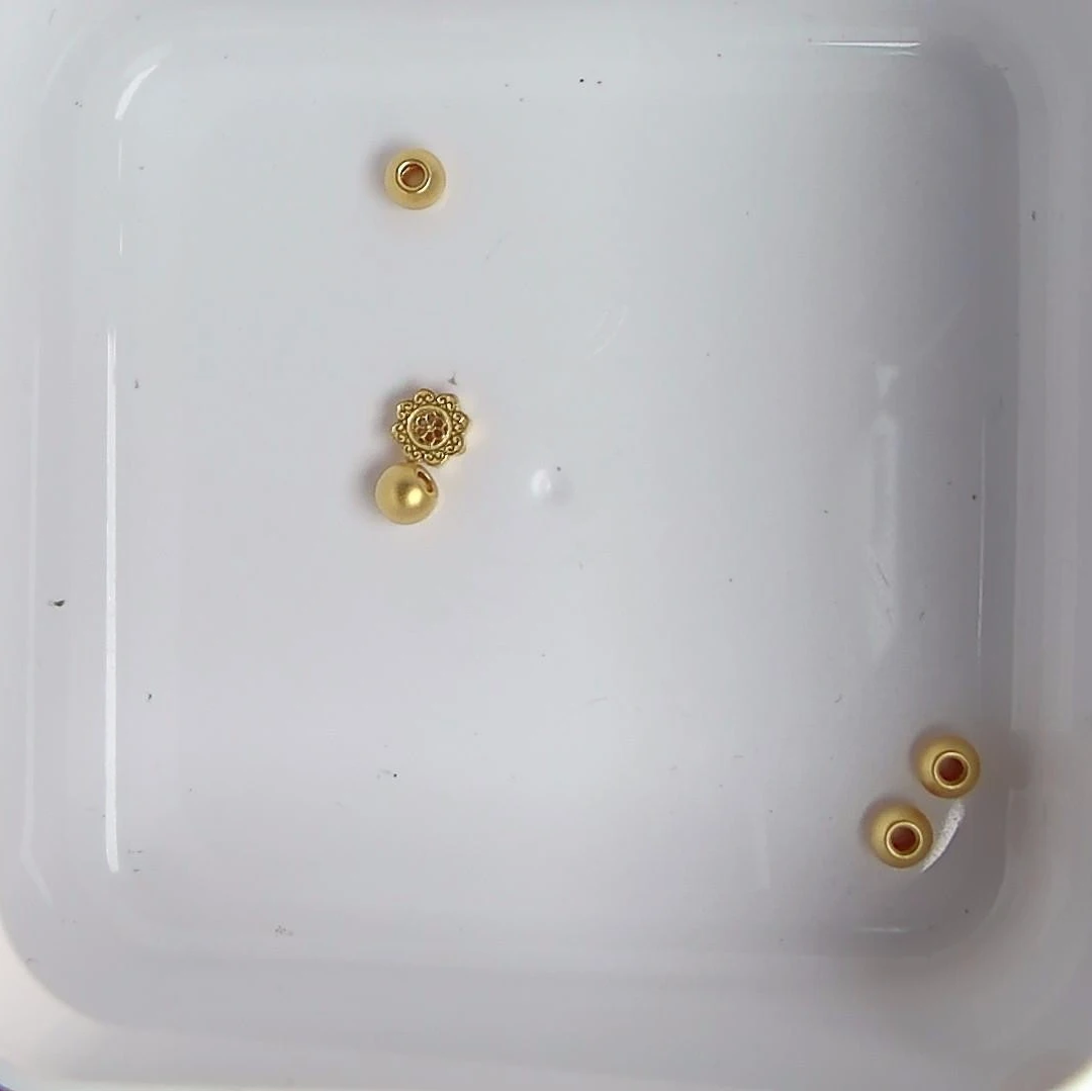 黄金足金小金 豆