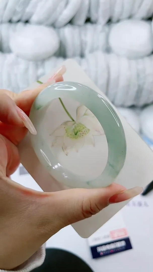 【闪购商品】石英质玉手镯未镶嵌0313529460-