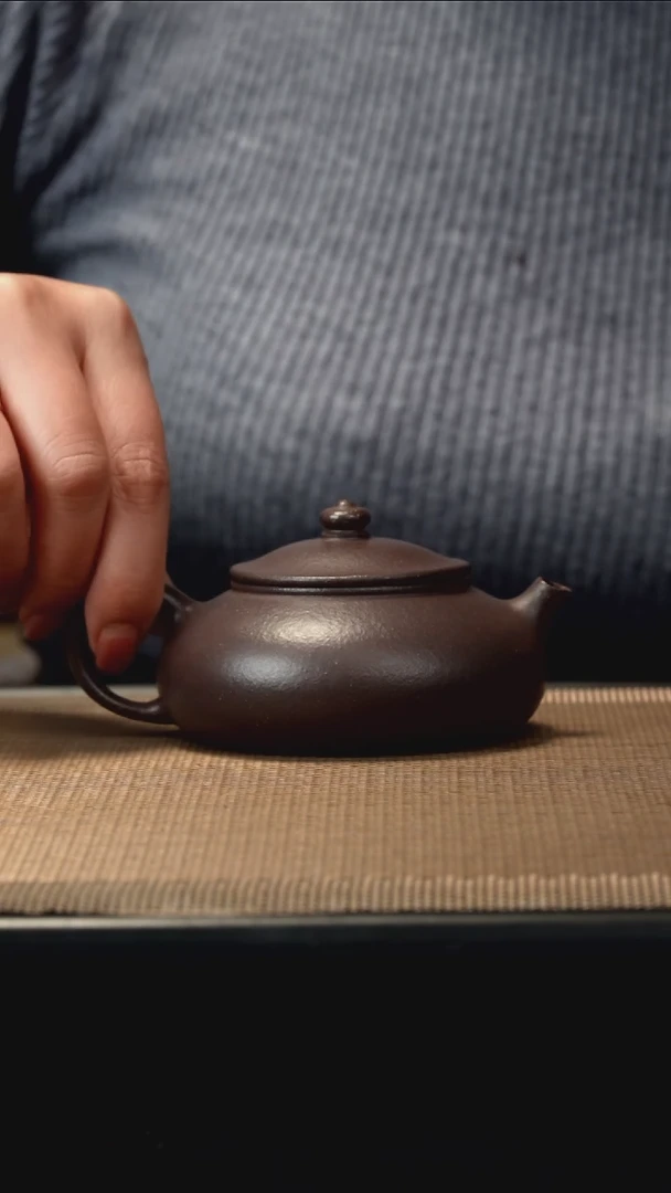 紫砂茶盏清灰紫泥寒江150CC