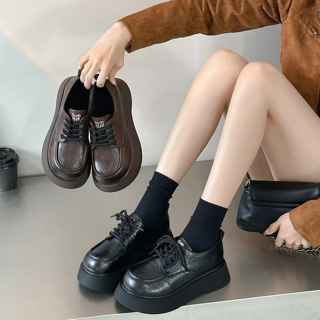 厚底增高轻便小皮鞋女2025春季新款松糕底乐福鞋时尚百搭单鞋