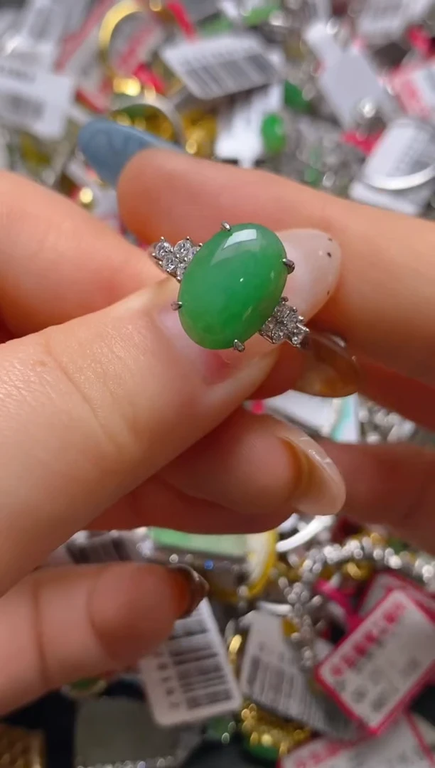 银S925镶嵌戒指翡翠百内无证书