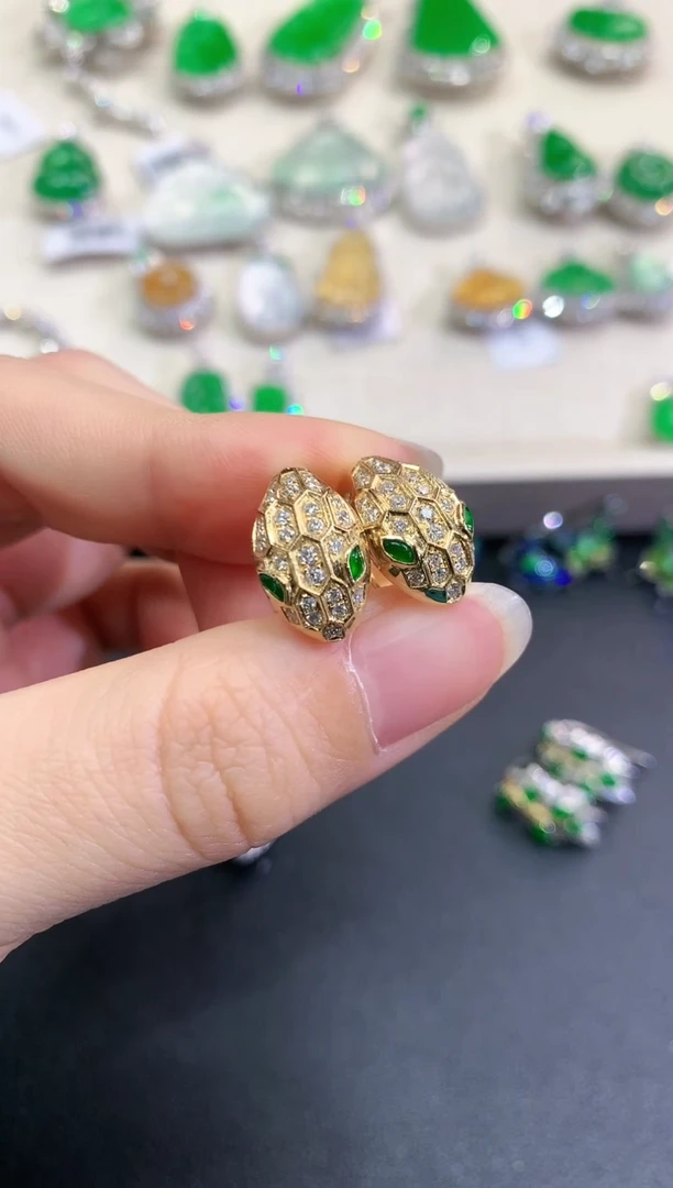 【闪购商品】翡翠耳饰18K金镶嵌C90