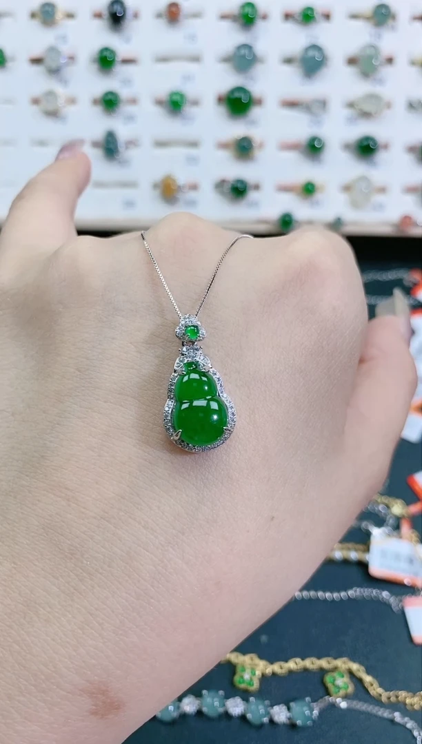 翡翠银S925镶嵌颈饰天然翡翠