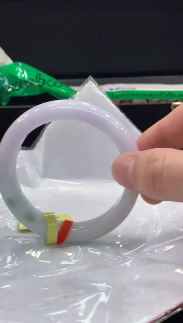 未镶嵌手镯翡翠手镯