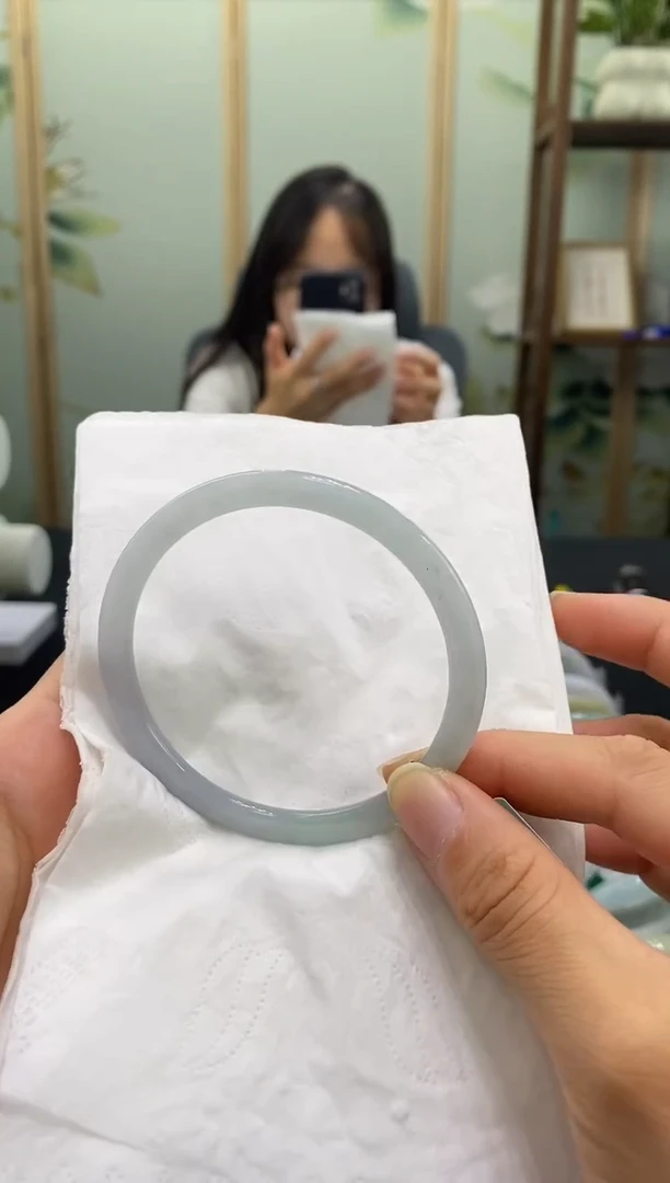 翡翠手镯未镶嵌00001133