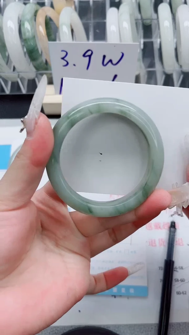 【闪购商品】石英质玉手镯未镶嵌A224-53.7