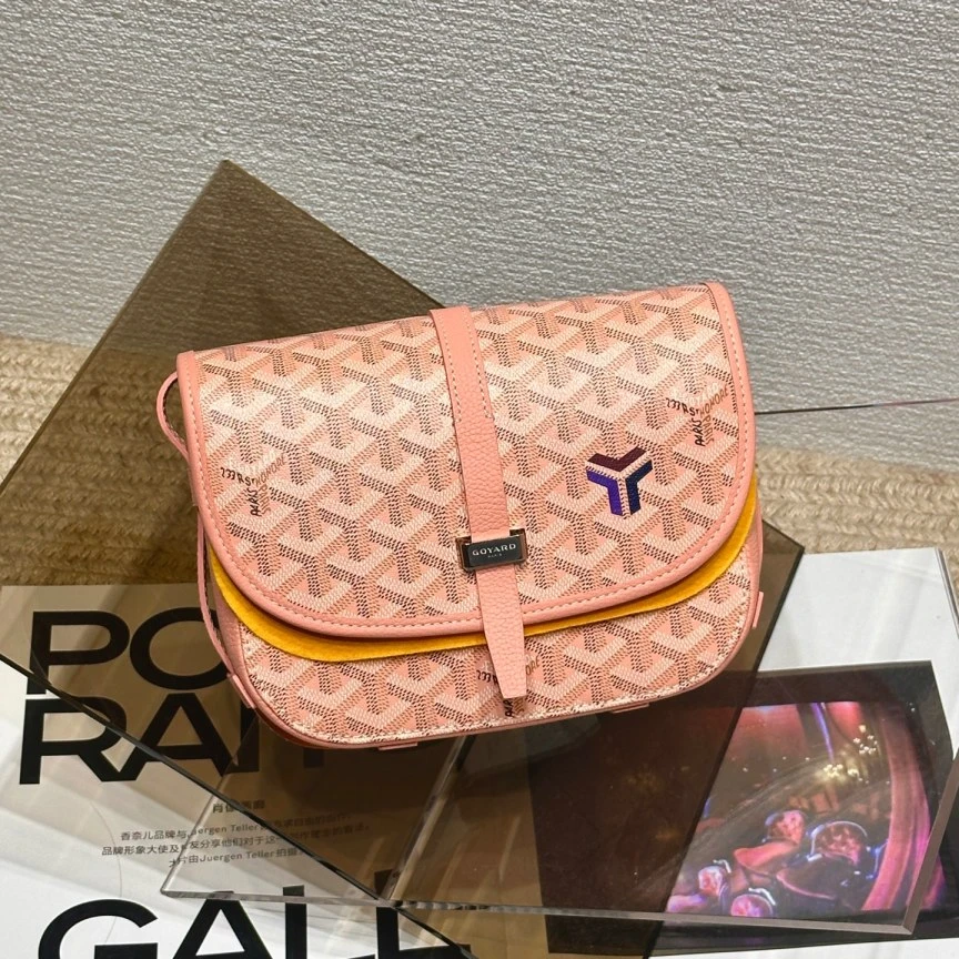 99新 Goyard 樱花粉邮差包