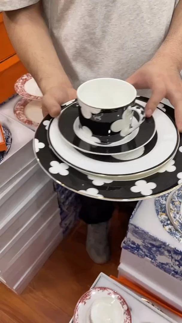 杯鸿辉家品牌瓷器，京东包邮！