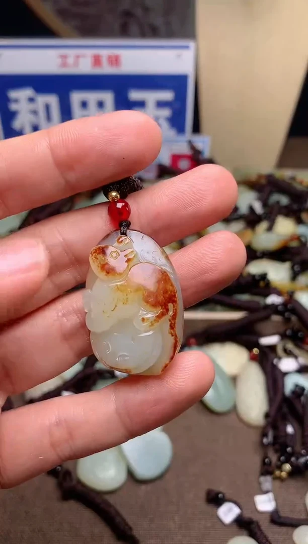 【闪购商品】和田玉颈饰未镶嵌1