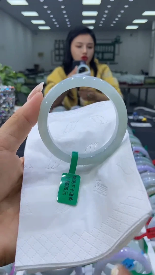 未镶嵌手镯翡翠A*贝00007558