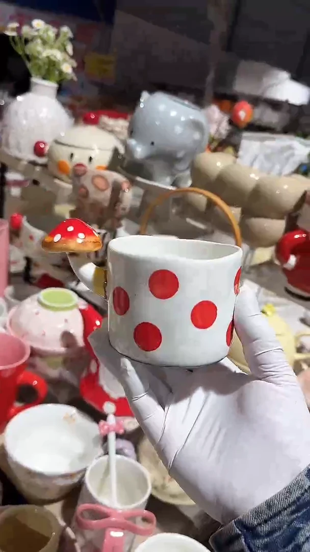 陶瓷蘑菇杯微瑕 凑满20元包邮