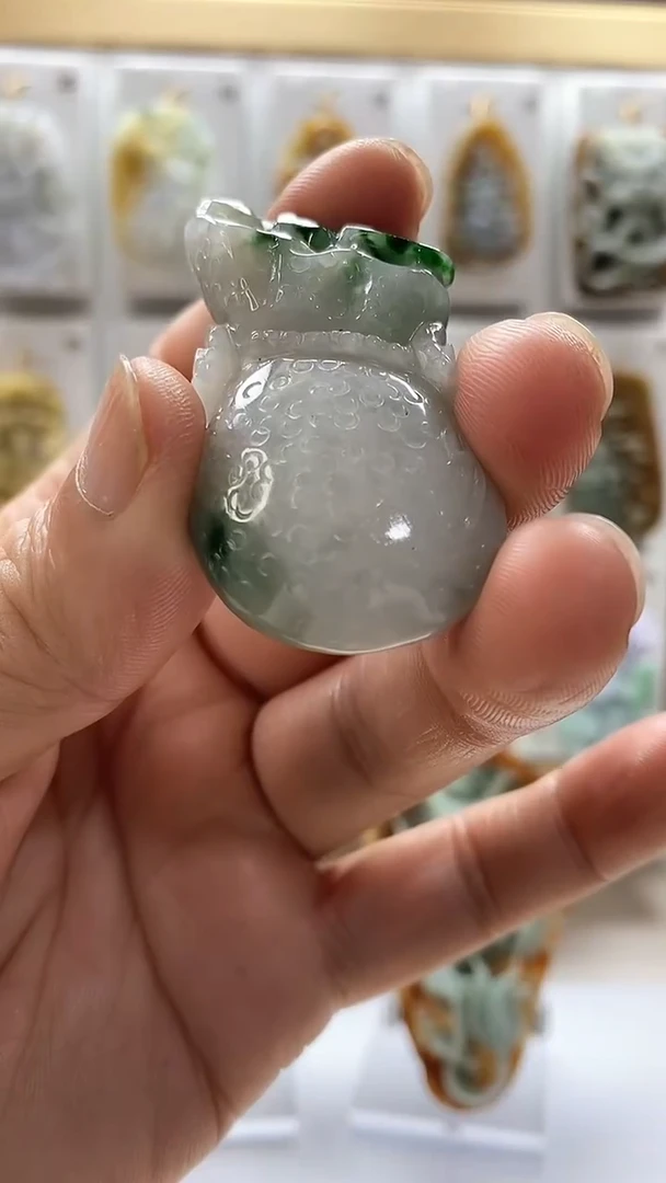 颈饰未镶嵌翡翠翡翠A货2025/11/05