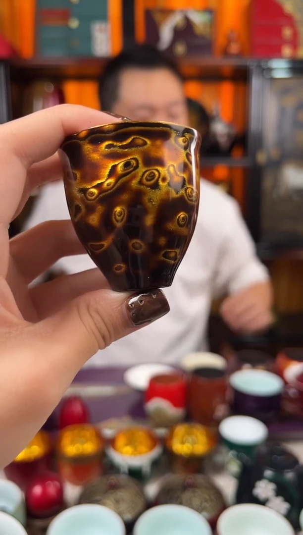 爱****哥4个黑金一口杯-太古大漆