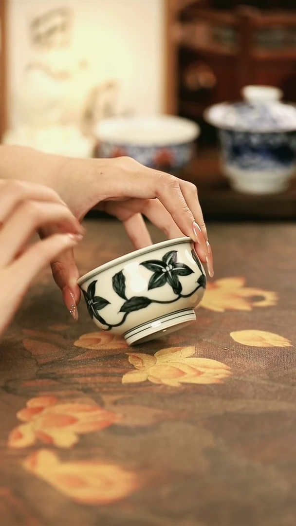 陶瓷二号釉百合炉式杯/51