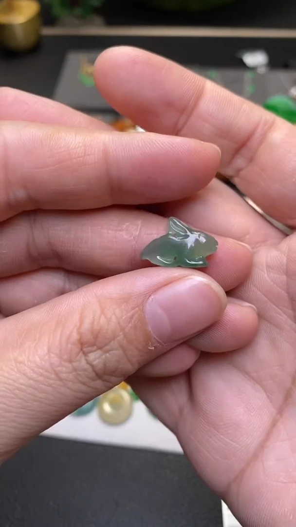 颈饰未镶嵌翡翠暧*净货33322