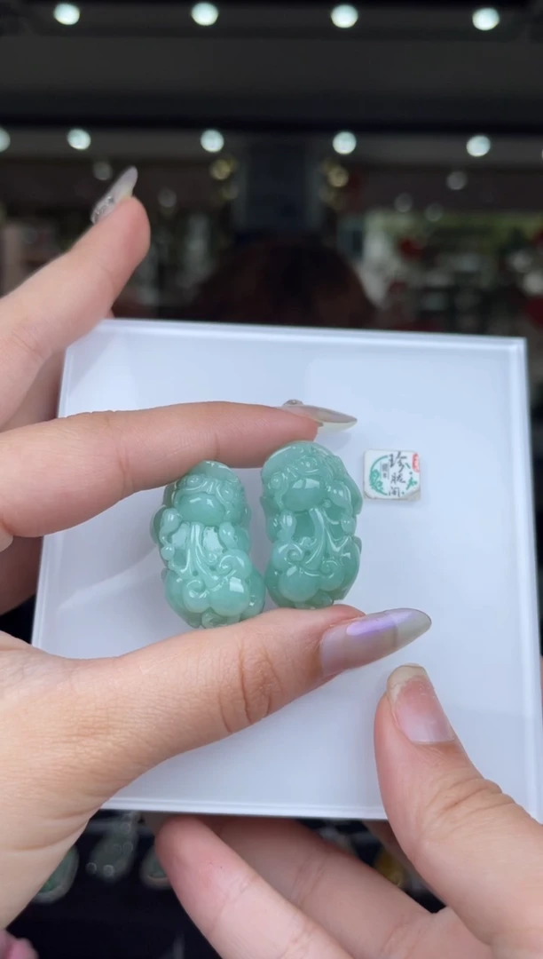 颈饰未镶嵌翡翠22号标签撕毁不退换