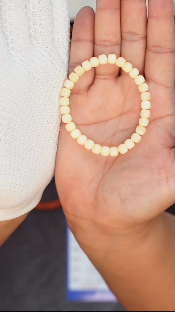【闪购商品】蜜蜡裸石未镶嵌蜜蜡手串