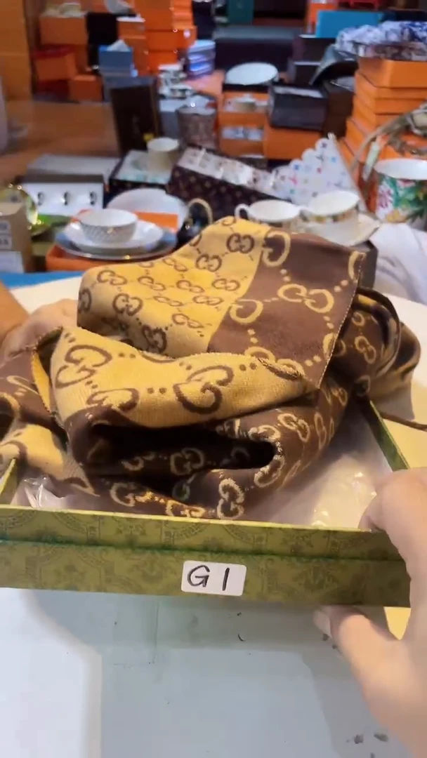 杯鸿辉家品牌瓷器，京东包邮！