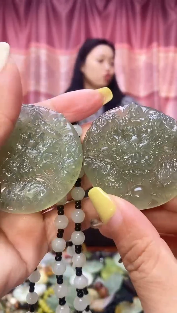 未镶嵌岫玉吊坠多样性发其中之一  挂坠