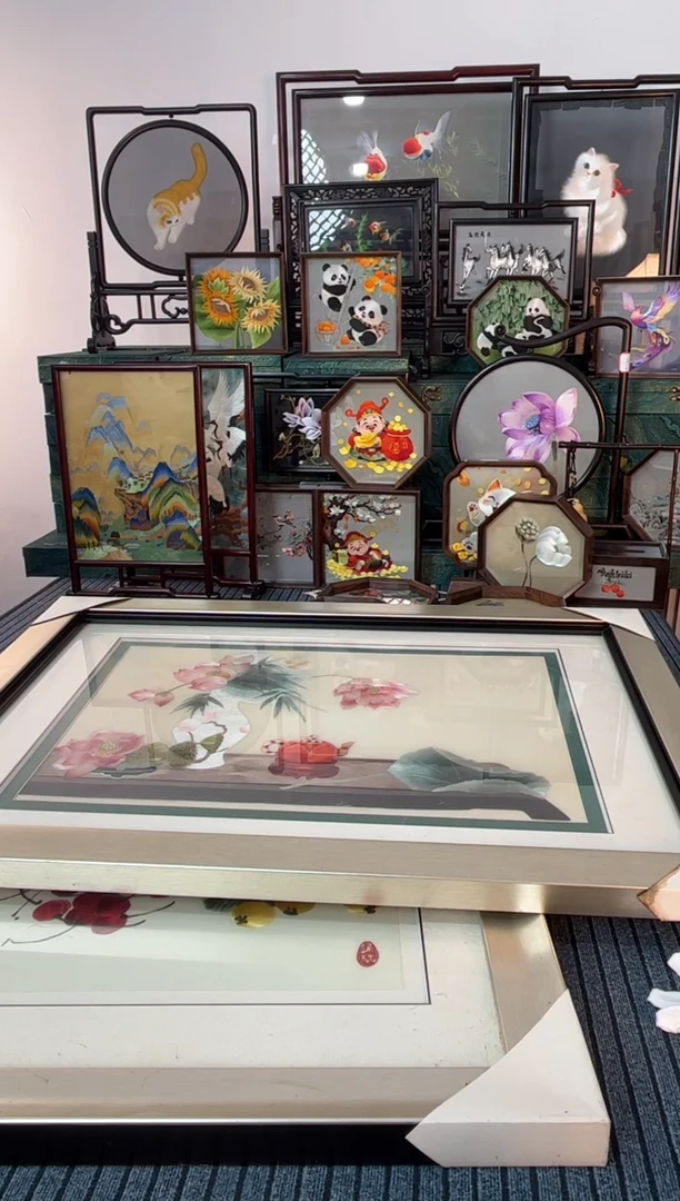 刺绣非遗双面绣摆台