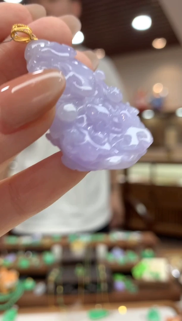 翡翠18K金镶嵌吊坠(不含链)白菜