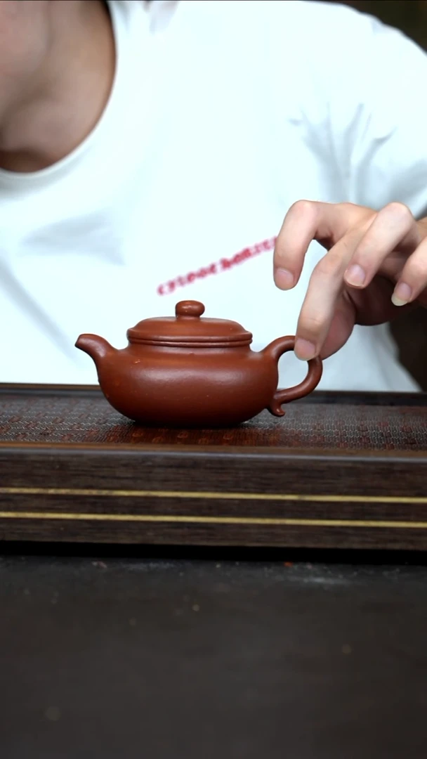 茶壶紫砂 红降坡   仿古    全手工    180cc