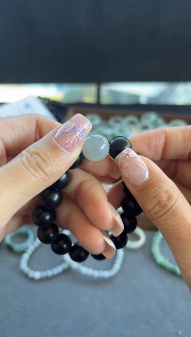 【闪购商品】翡翠手串未镶嵌306买断