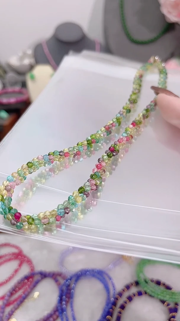 银S925镶嵌手链尖晶石彩麻花39.9