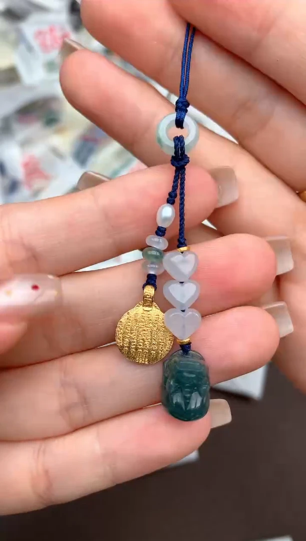 未镶嵌挂件翡翠一