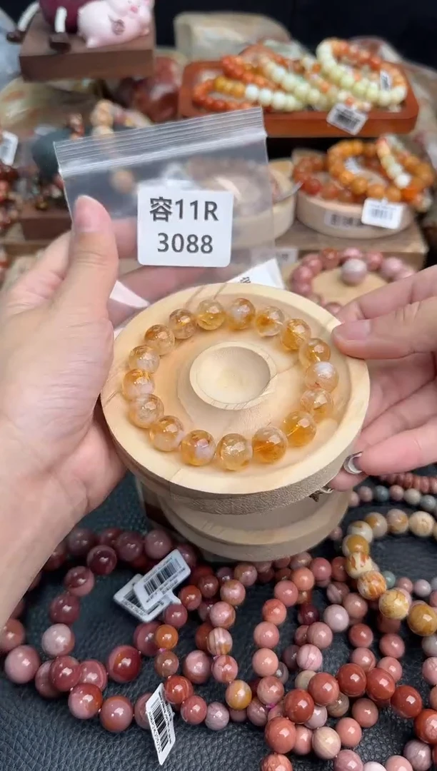 石英质玉手链未镶嵌11R3088