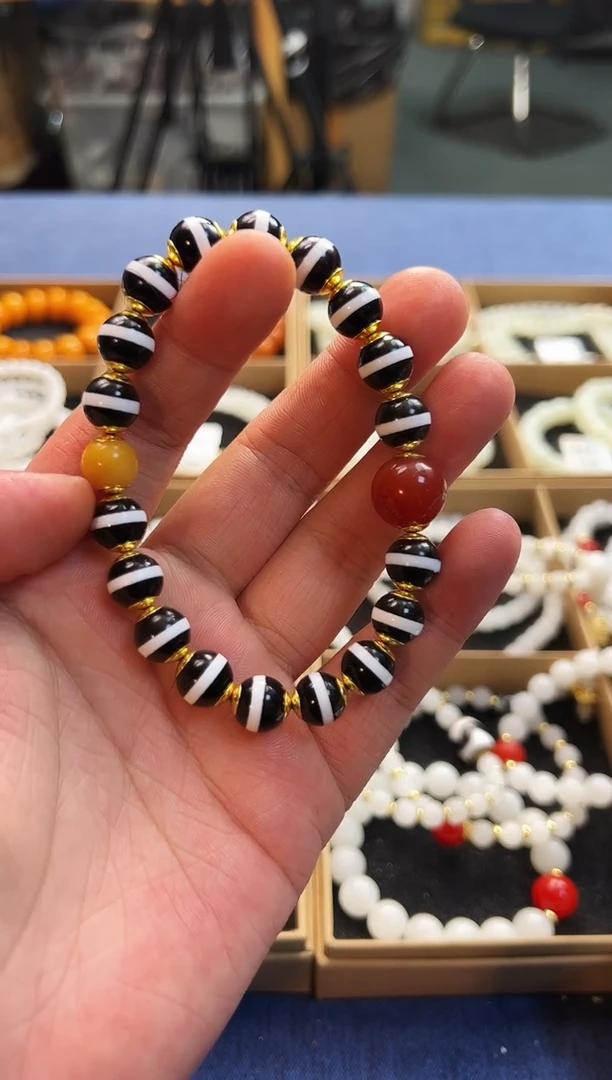 未镶嵌手串玛瑙/玉髓单圈