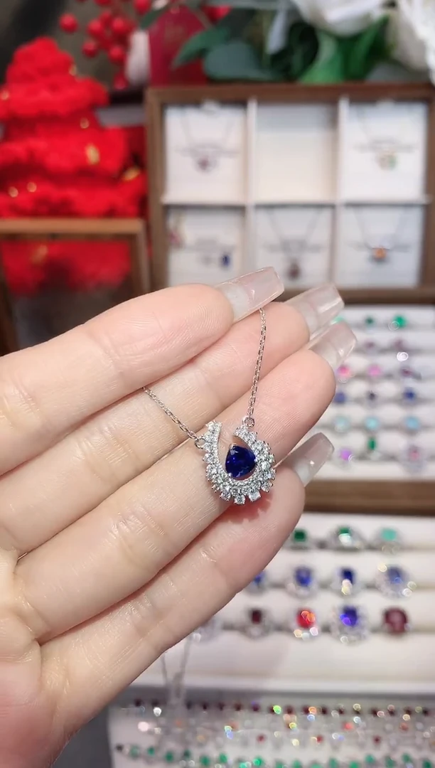 项链蓝宝石18K金镶嵌0.75ct/天然宝石/七天无理由