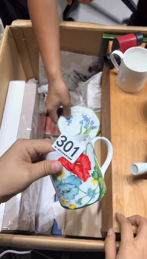 瓷片凡**仙301..........