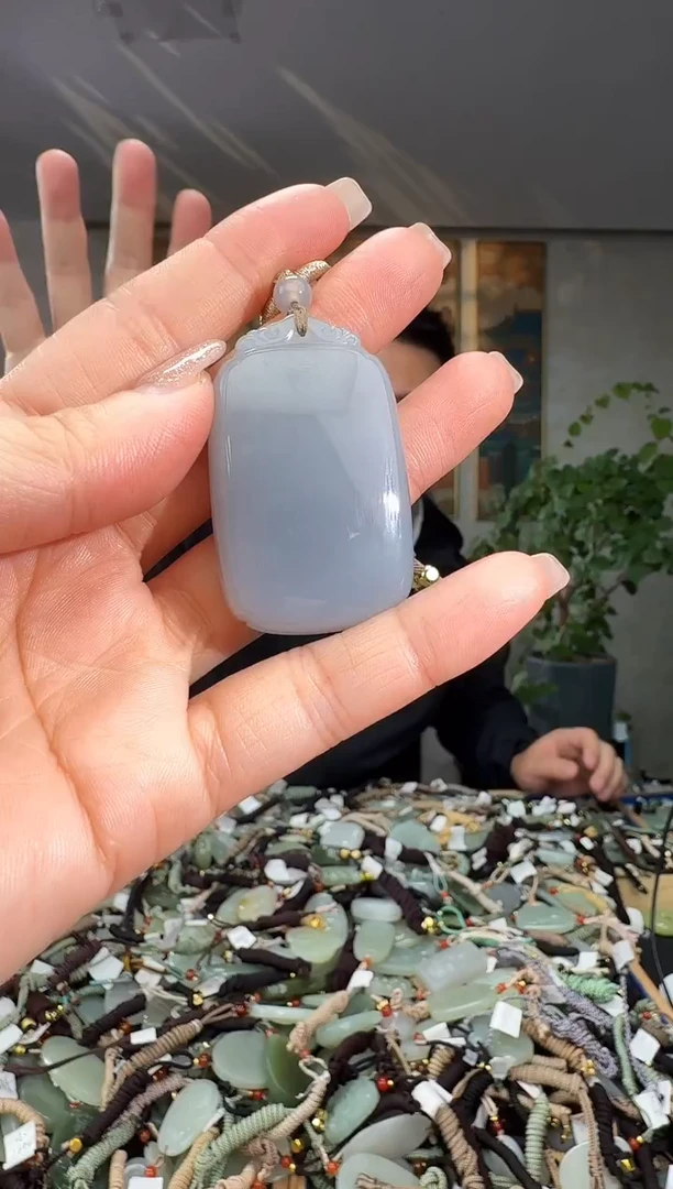 颈饰未镶嵌和田玉拍一发一多样性发货