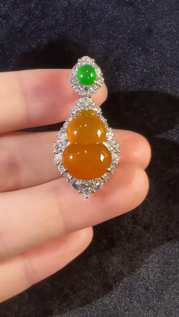 吊坠(不含链)18K金镶嵌翡翠高冰黄翡葫芦吊坠