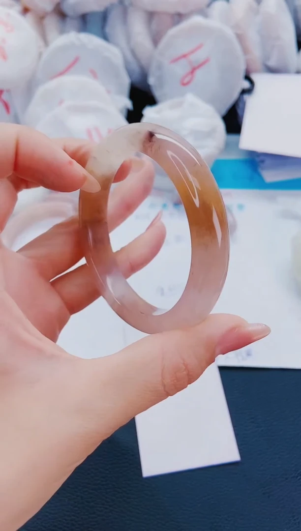 石英质玉手镯未镶嵌L128-56-57