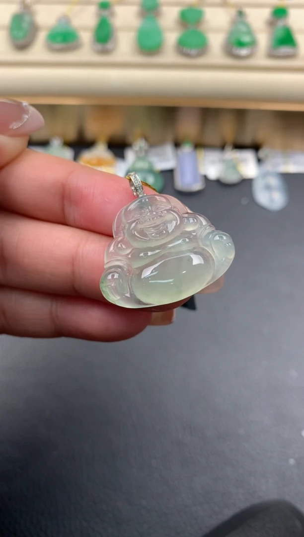 【闪购商品】翡翠颈饰18K金镶嵌D771