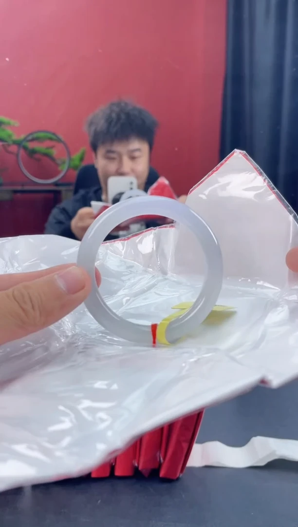 未镶嵌手镯翡翠6