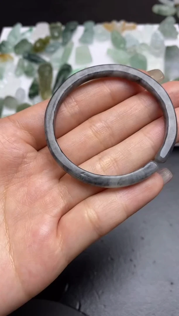 【闪购商品】定制翡翠未镶嵌翡翠毛货~