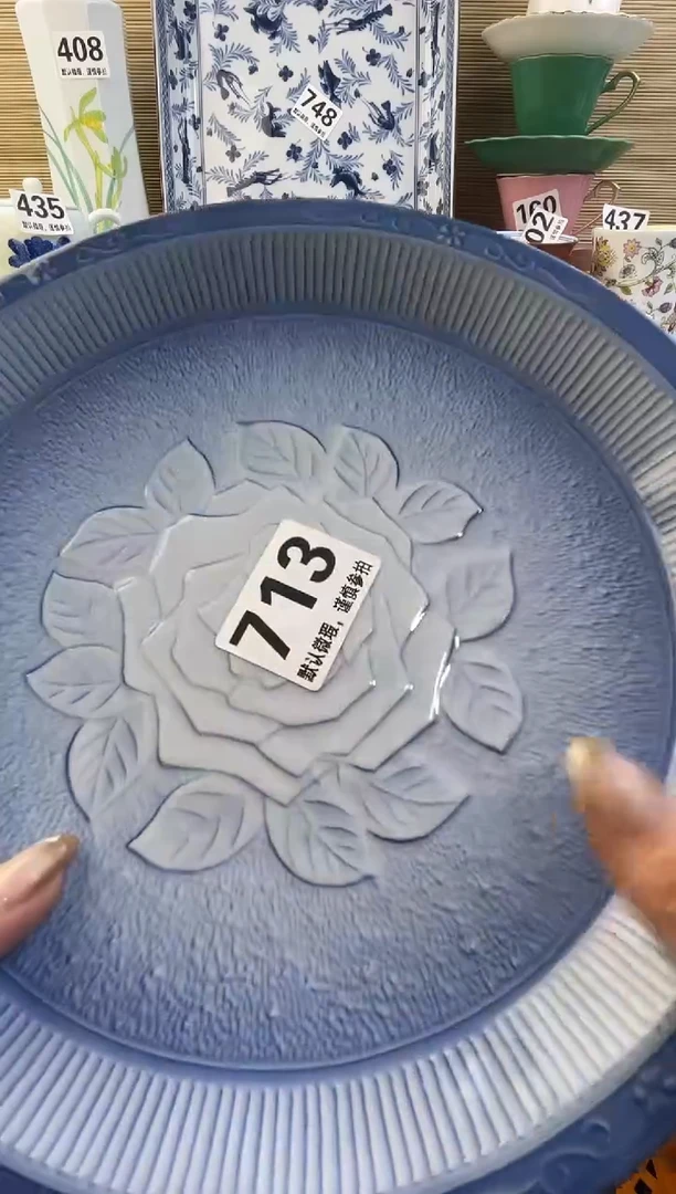 摆件依*。摆件瓷器瓷器瓷器